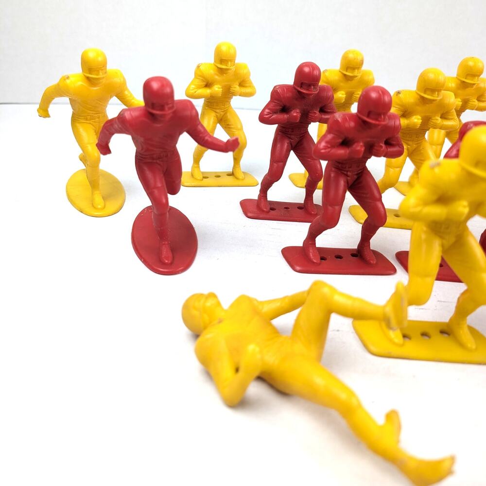 Vintage Louis Marx Football Players 18 Figure Lot 3.75" Red Yellow Game Pieces